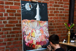 Grafatak wszedł na orbitę