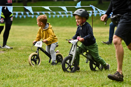 Rowerowe ściganie w Bażantarni