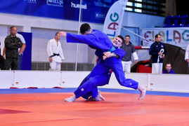 Żołnierze w judogach