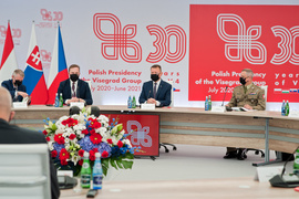 V4, czyli ministrowie obrony w Elblągu