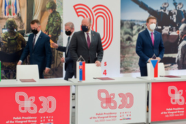 V4, czyli ministrowie obrony w Elblągu