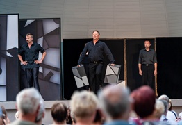 Wysocki i Okudżawa na początek Letniego Salonu Muzycznego