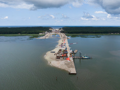 Kanał żeglugowy na Mierzei już jest pogłębiany