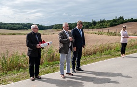 Z szutrowej na asfaltową