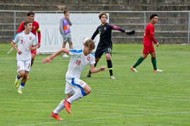 Triumf Portugalczyków na inaugurację Pucharu Syrenki