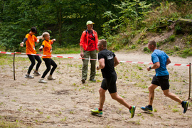 Pobiegli dla chorej Mai