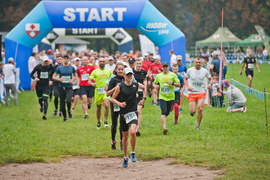 Pobiegli dla chorej Mai