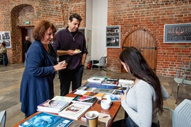 Wielorzeczne warsztaty, rozmowy i obrazy