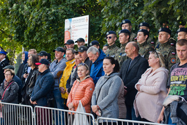 Pułk ze sztandarem