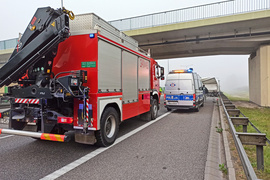 Kolizja aut dostawczych na obwodnicy Elbląga, trasa była zablokowana