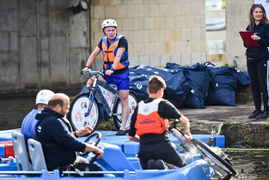 Rowerem po kładce i do wody