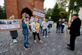 \"Milczenie jest zgodą na taką sytuację\"