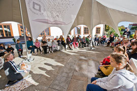 Tosia w roli terapeutki