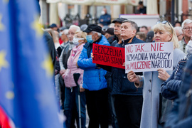 \"Zostajemy w Europie\". Prounijna pikieta w Elblągu