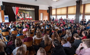 Koszykarze w czwartym liceum