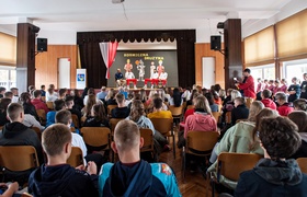 Koszykarze w czwartym liceum