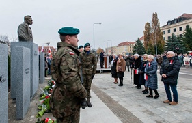 Święto Niepodległości w Elblągu. \"Pokazujemy ciągłość naszej historii\"