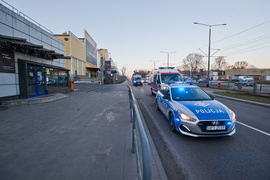 Potrącił i przejechał kobietę