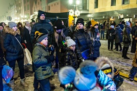 Mikołaj, stragany, koncerty. Trwają Świąteczne Spotkania Elblążan