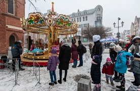 Mikołaj, stragany, koncerty. Trwają Świąteczne Spotkania Elblążan