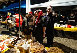 „Nie jesteś sam”, czyli wigilia na placu Dworcowym