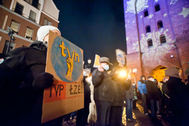 „Bronimy wolności słowa”