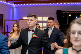 Studniówka ZST: Idziemy na żywioł