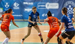 Mistrzynie pokonały Start