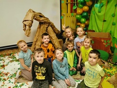 Taka lekcja prehistorii tylko w Żłobku i Przedszkolu Mały Europejczyk w Elblągu