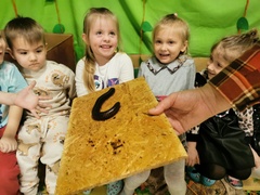 Taka lekcja prehistorii tylko w Żłobku i Przedszkolu Mały Europejczyk w Elblągu