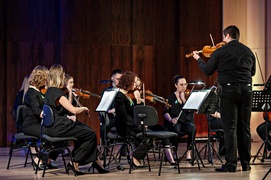 Obojowy wieczór z EOK