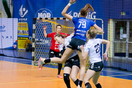 Strata punktów z liderem