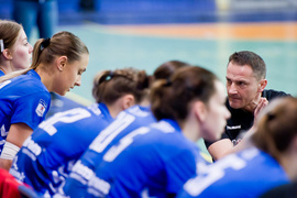 Strata punktów z liderem