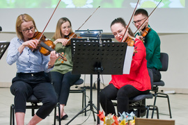 Rozkwitła młoda muzyka