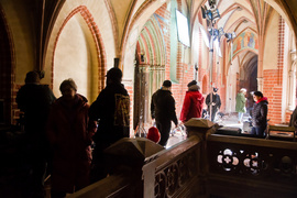 Jagiełło w meleksie, rycerz ze smartfonem, światła, kamera, akcja!