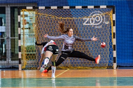 Wyrównana walka i przegrana Startu Wyrównana walka i przegrana Startu