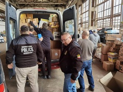 Przez granicę dla najmłodszych uchodźców