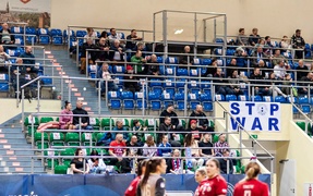 Zacięty mecz z wicemistrzyniami