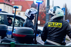 Wierni przeszli przez miasto w drodze krzyżowej