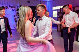 Nie było studniówki, jest bal