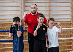 Treningowa szermierka na pięści