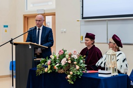 \"Pielęgniarstwo to zawód, nauka i sztuka\"