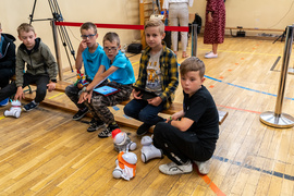 Ludzie, roboty, programowanie i rywalizacja (aktualizacja)