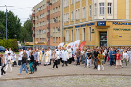 Przez miasto przeszły procesje