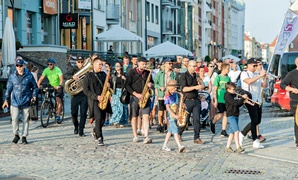 Grała cała starówka