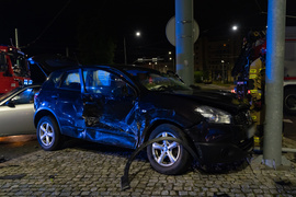 Zderzenie przy szkole muzycznej, sygnalizacja też uszkodzona