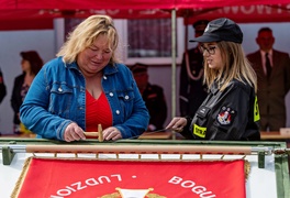 Strażacy ochotnicy z Łęcza mają swój sztandar