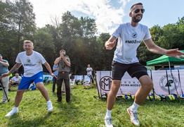 Mistrzowski trening w lesie