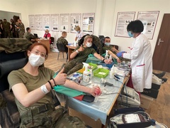 Popłynęła żołnierska, tak potrzebna innym, krew