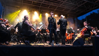 Wodecki wspomniany... muzyką